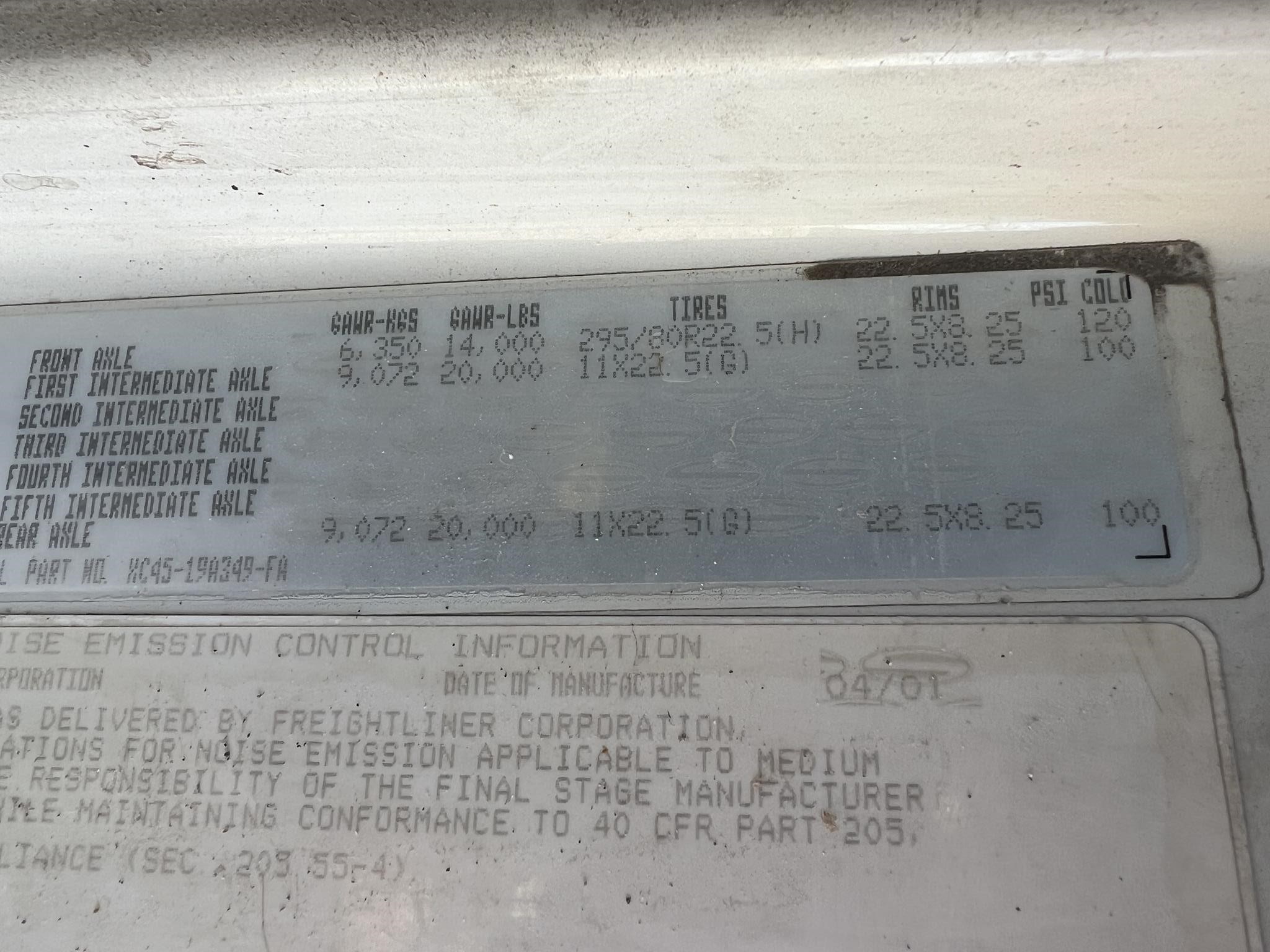2002 STERLING ACTERRA 8500 - image 6 of 6