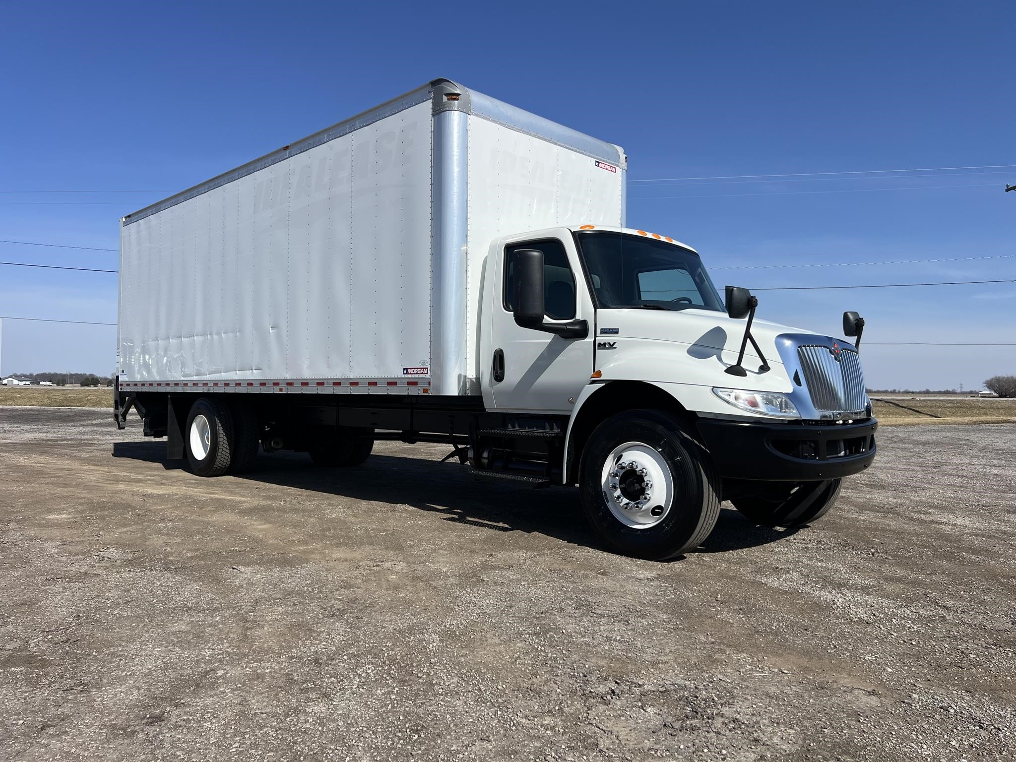 2020 INTERNATIONAL MV - image 2 of 6
