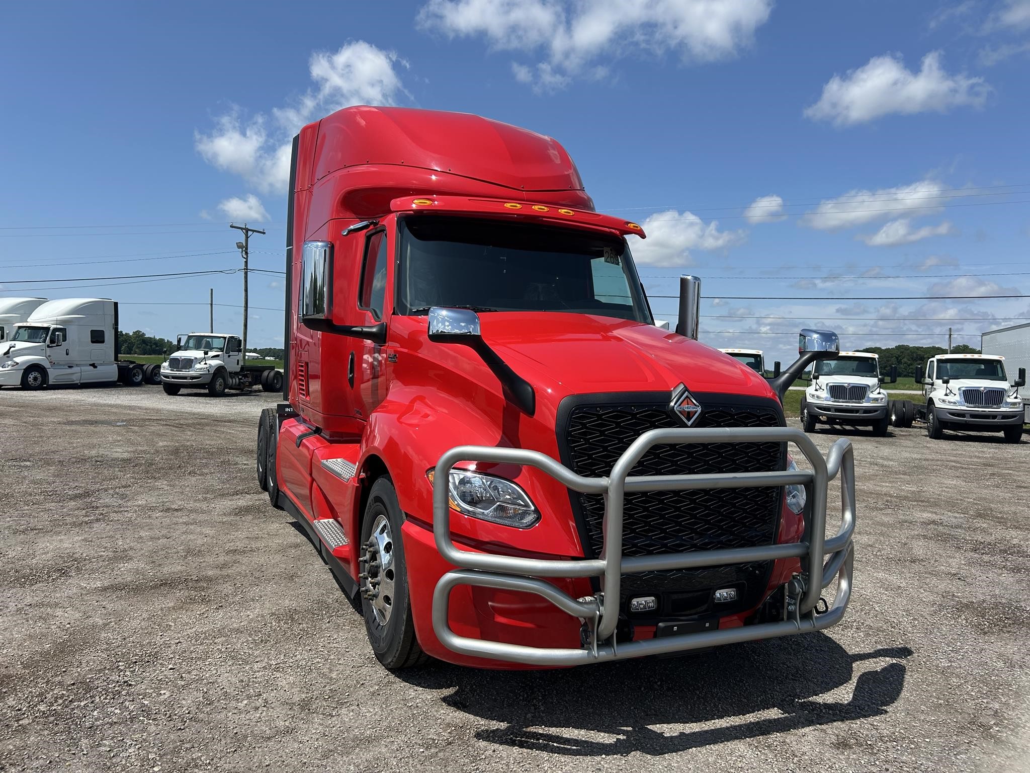 2025 INTERNATIONAL LT - image 3 of 6