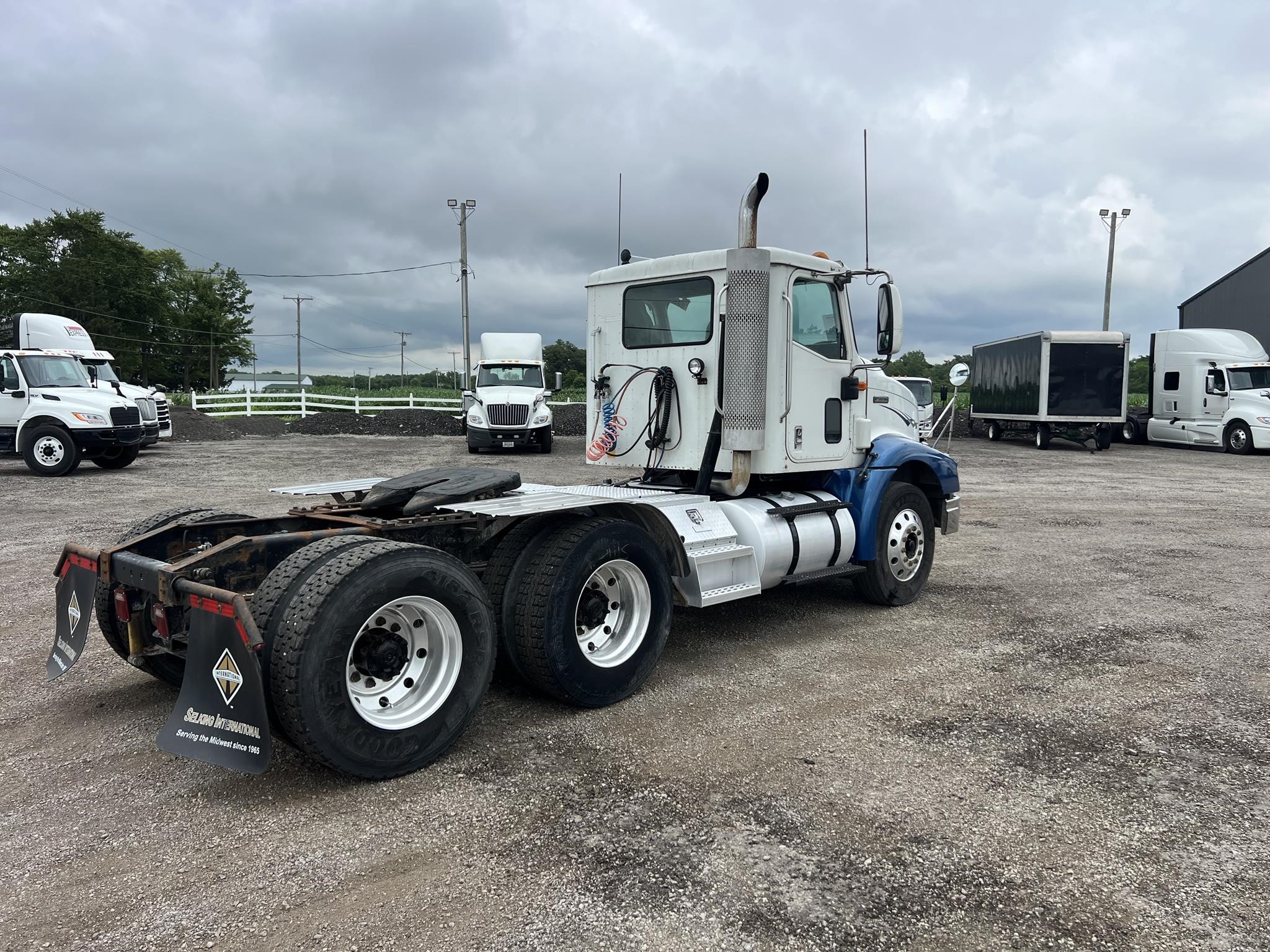 2000 INTERNATIONAL 9100 - image 3 of 6