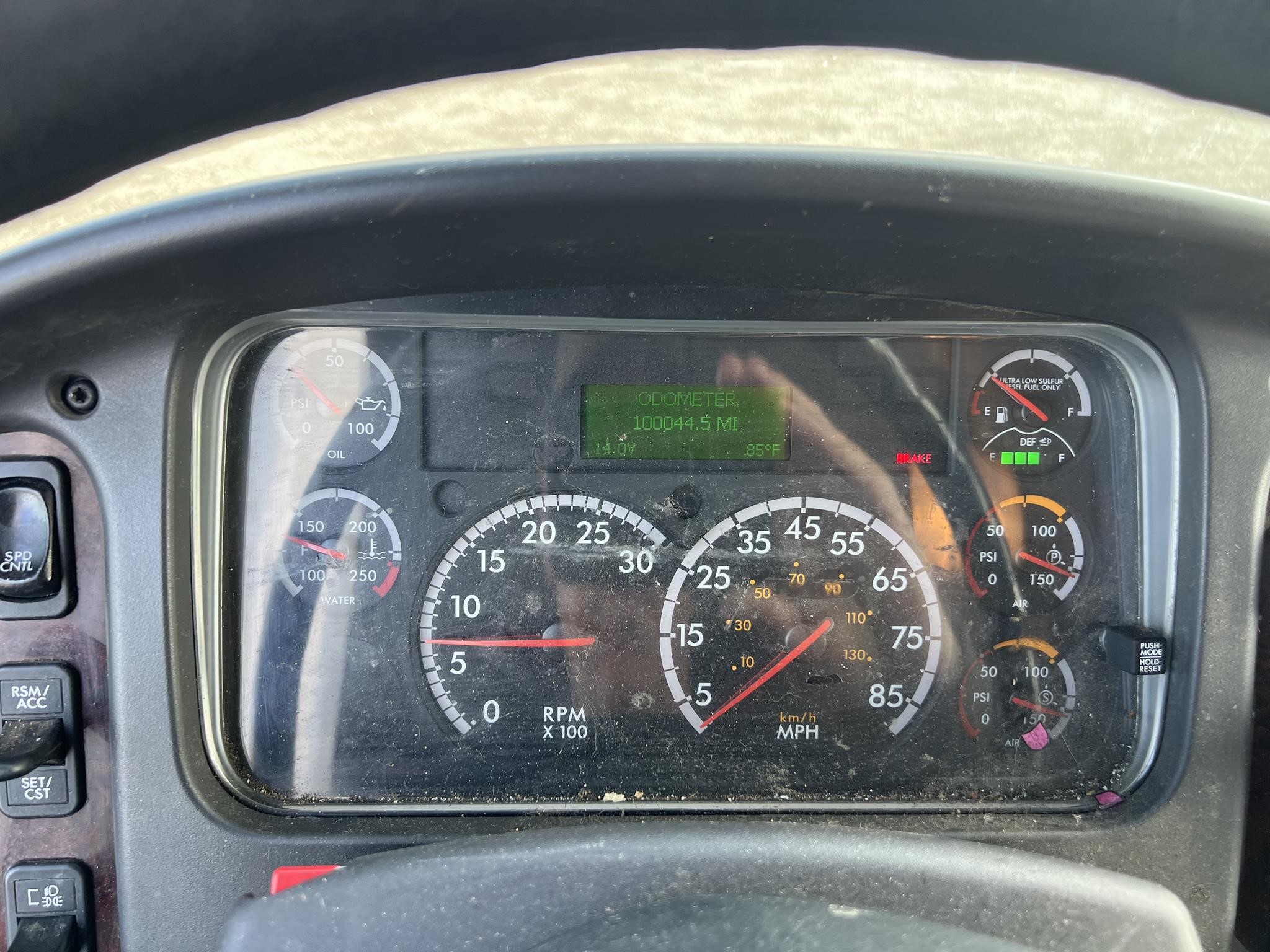 2019 FREIGHTLINER BUSINESS CLASS M2 100 - image 2 of 6