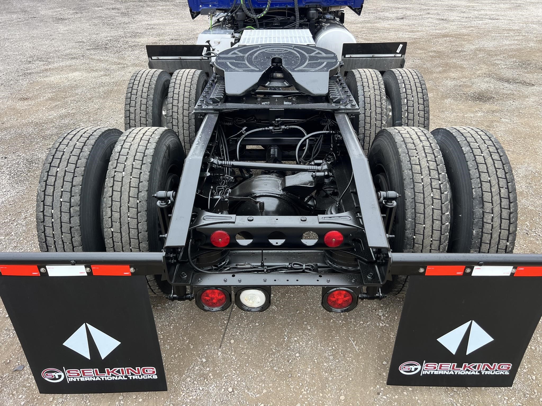 2023 INTERNATIONAL HX 2023 INTERNATIONAL HX - image 6 of 6