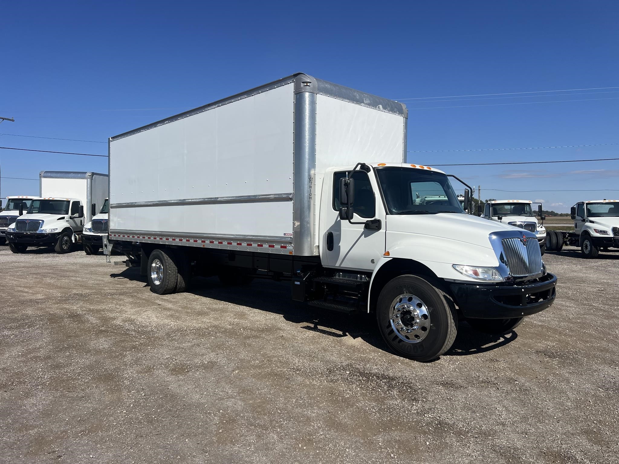 2020 INTERNATIONAL MV - image 2 of 6