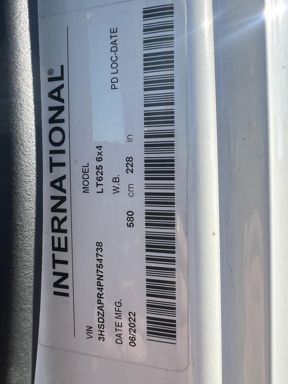 2023 INTERNATIONAL LT - image 5 of 6