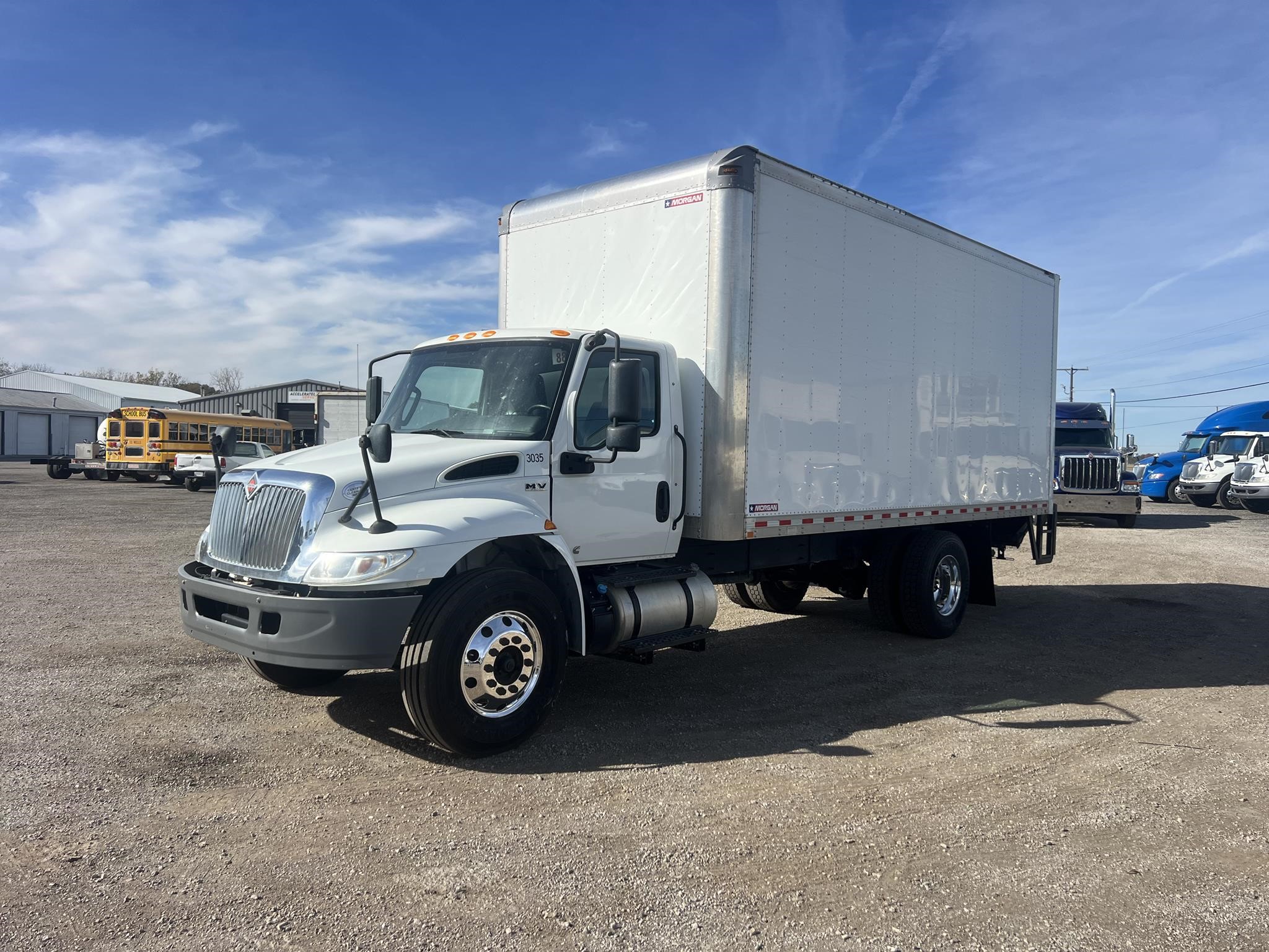 2020 INTERNATIONAL MV - image 1 of 6