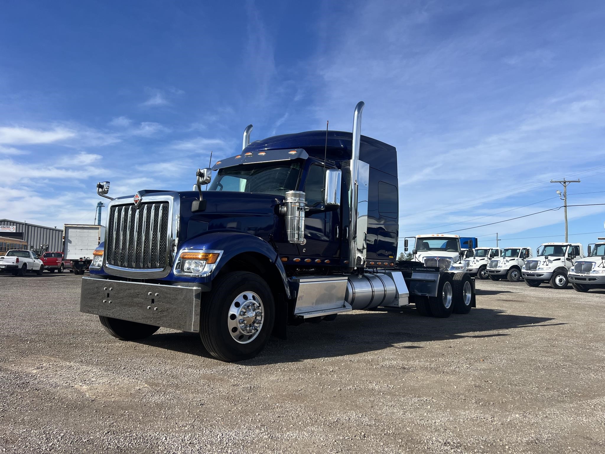 2023 INTERNATIONAL HX 2023 INTERNATIONAL HX - image 1 of 6