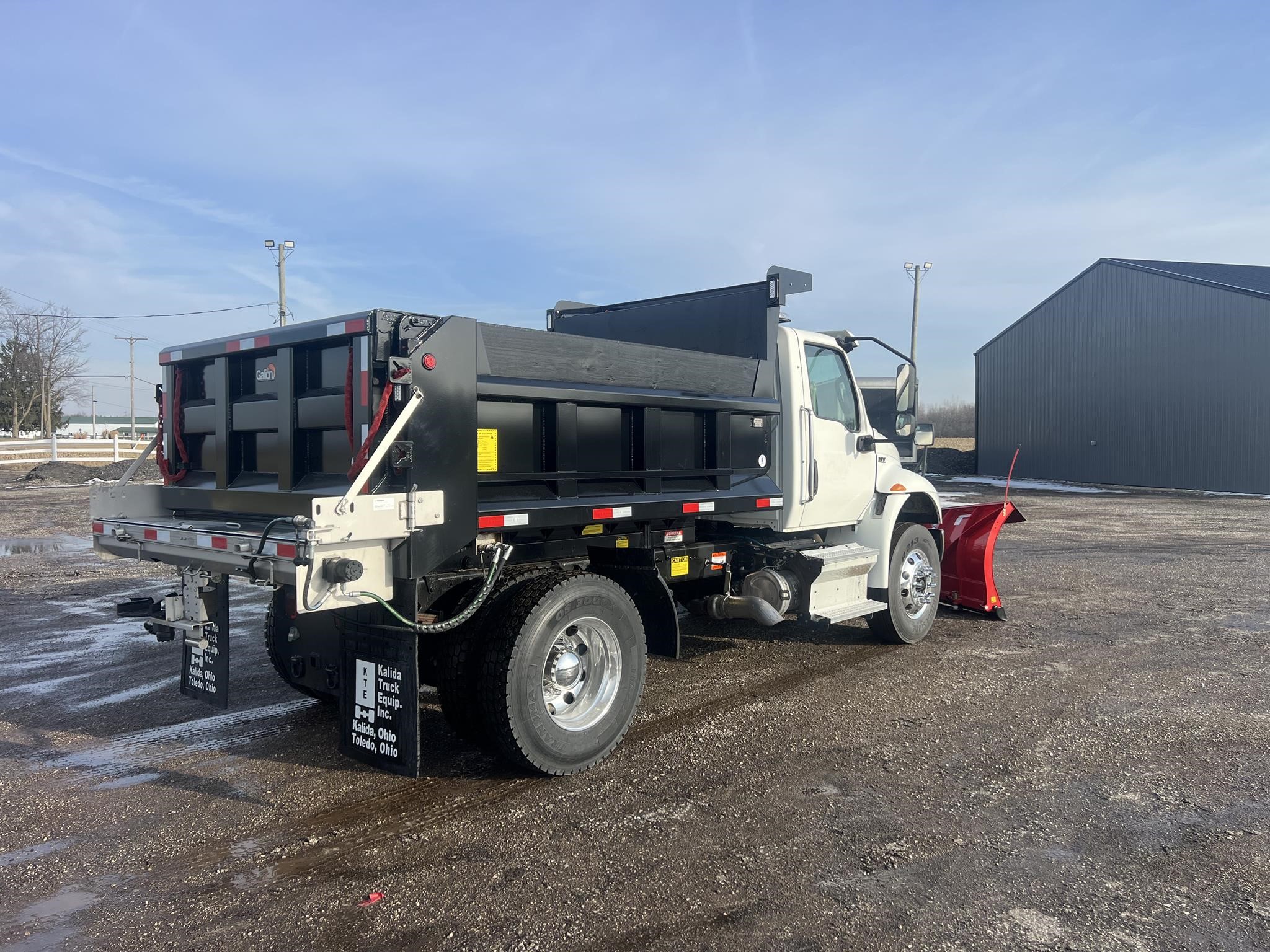 2020 INTERNATIONAL MV 2020 INTERNATIONAL MV - image 3 of 6