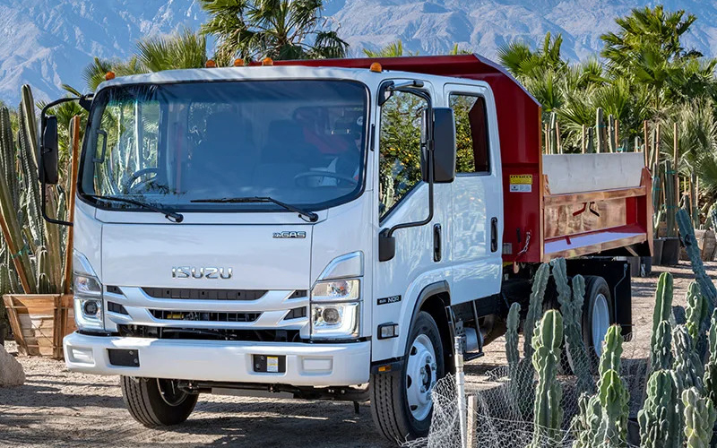 Isuzu NRR - image 5 of 6