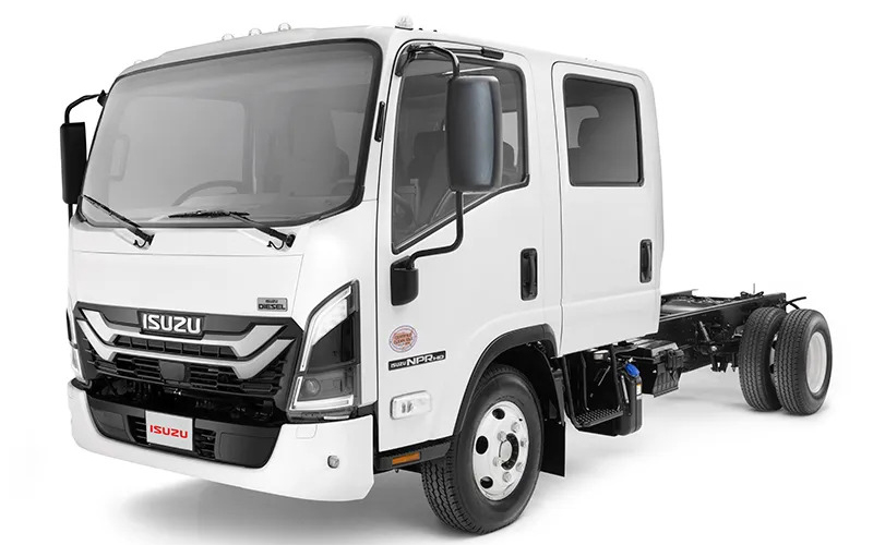 Isuzu NPR-HD Crew Diesel - image 1 of 5