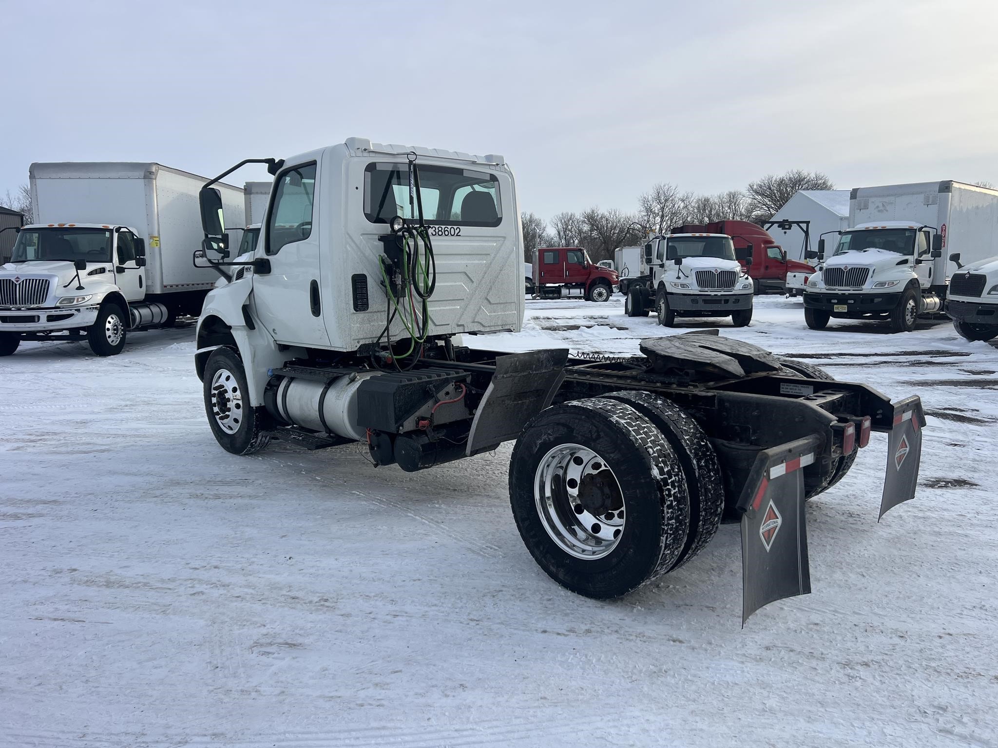 2023 INTERNATIONAL MV - image 4 of 6