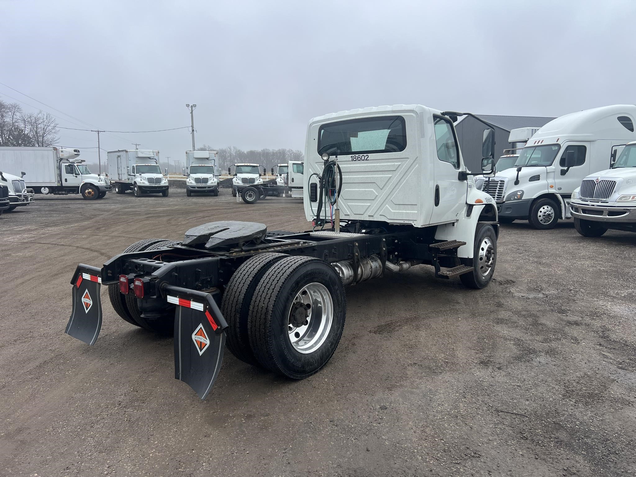 2021 INTERNATIONAL MV - image 3 of 6