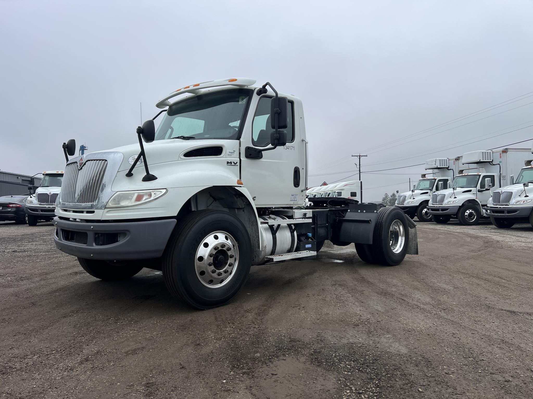 2021 INTERNATIONAL MV - image 1 of 6