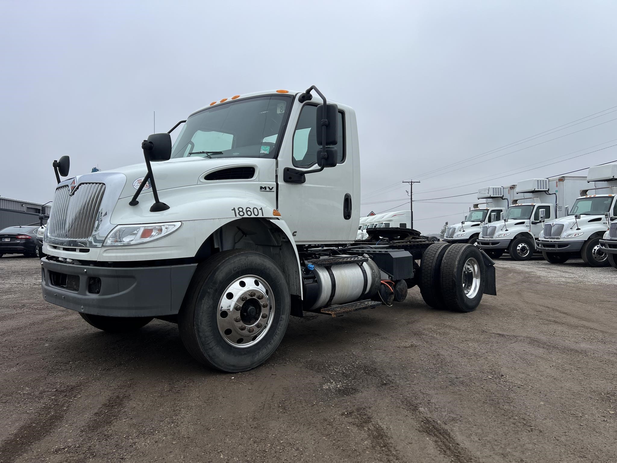 2021 INTERNATIONAL MV - image 1 of 6