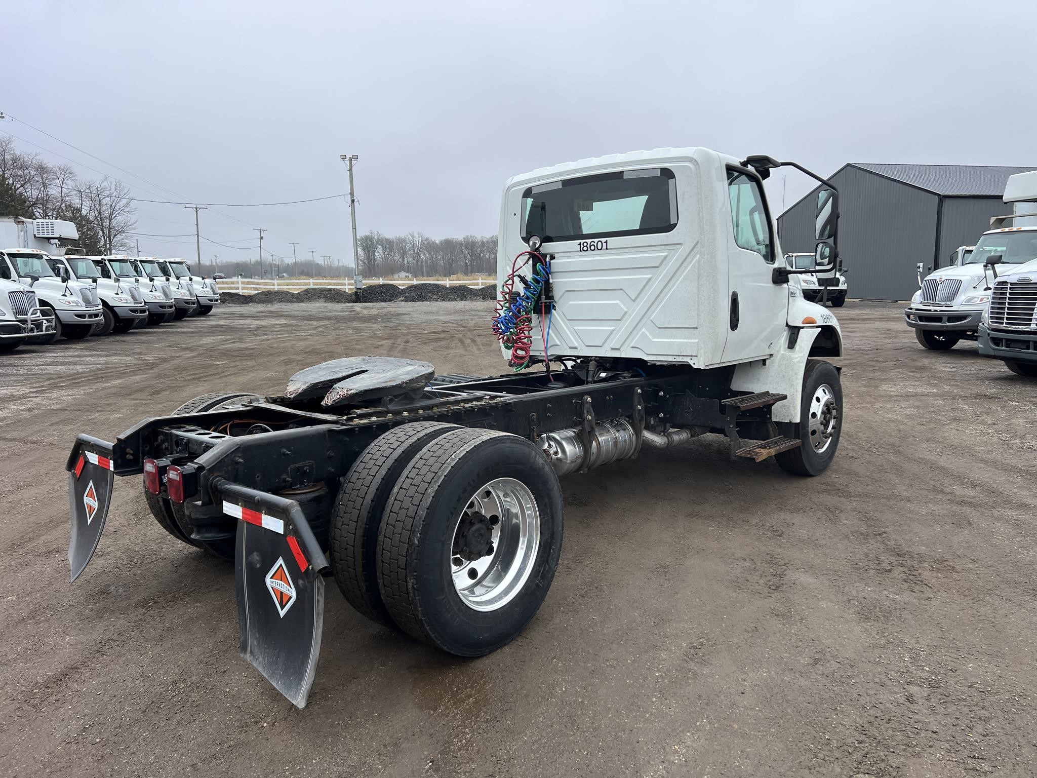 2021 INTERNATIONAL MV - image 3 of 6