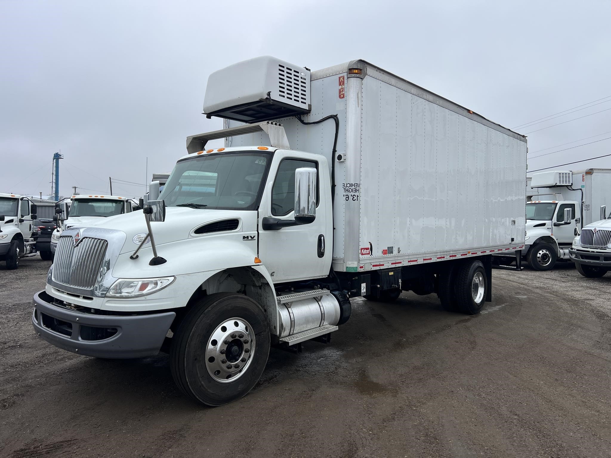 2019 INTERNATIONAL MV - image 1 of 6