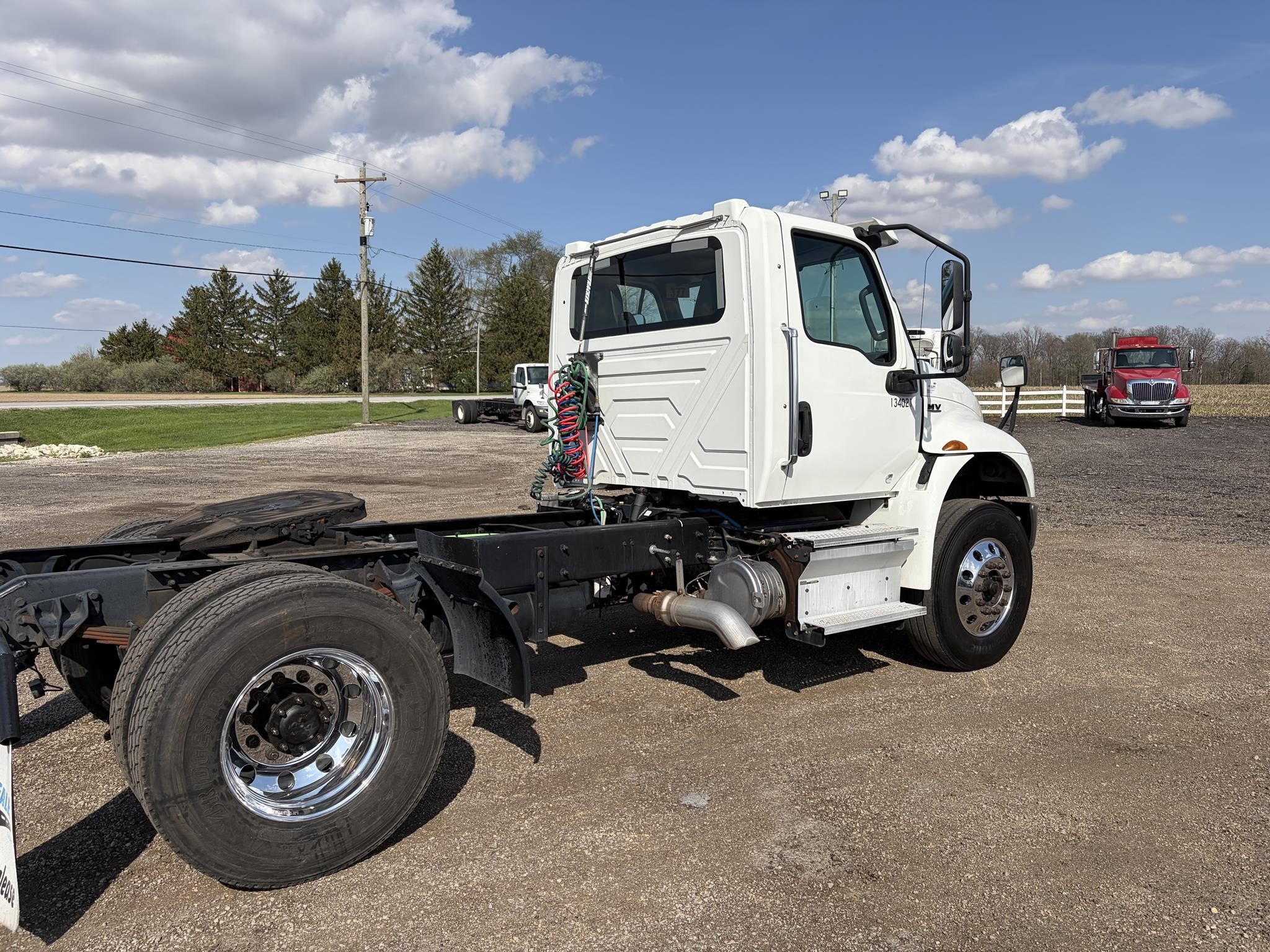 2021 INTERNATIONAL MV - image 3 of 6