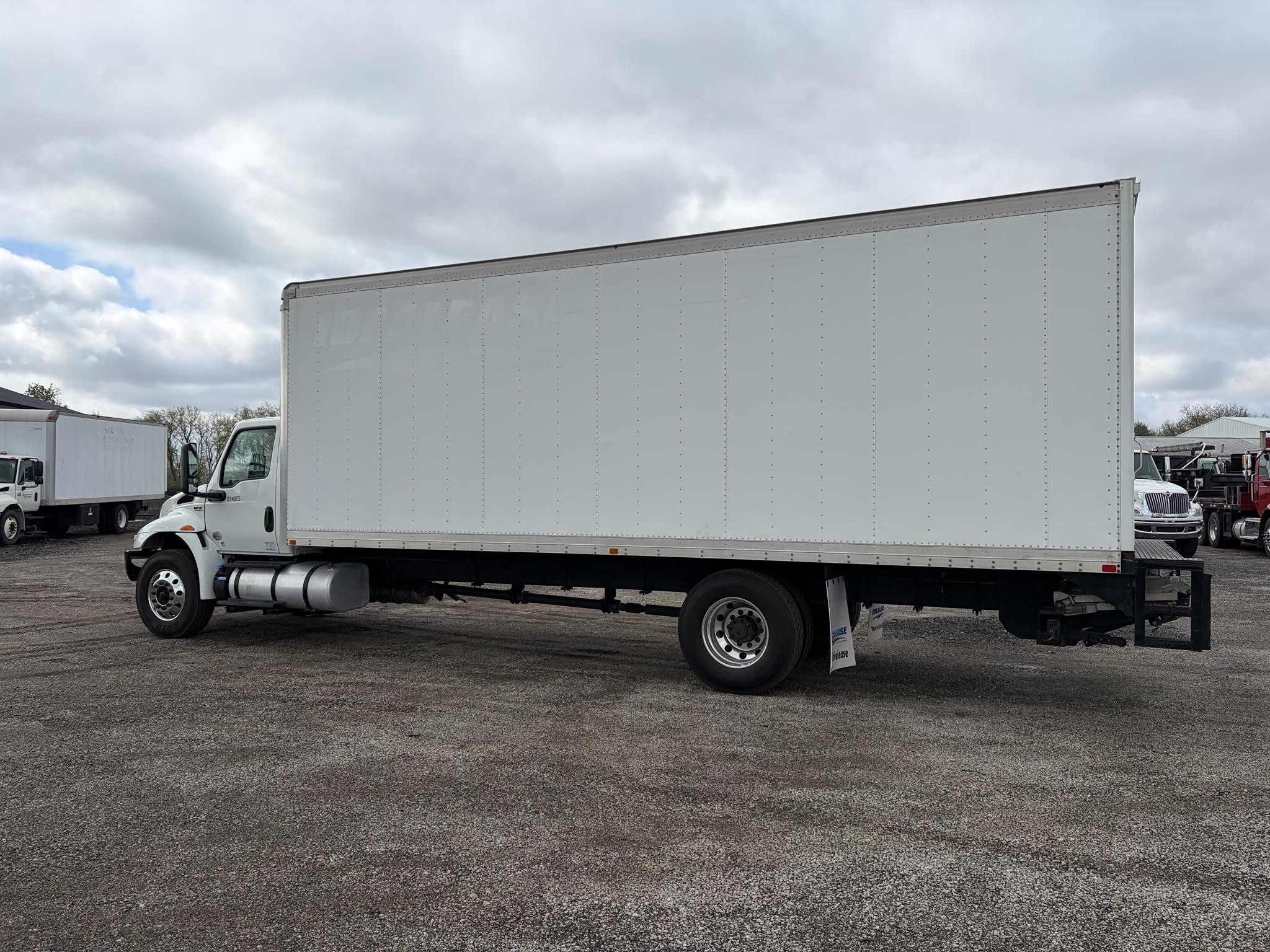 2022 INTERNATIONAL MV - image 4 of 6