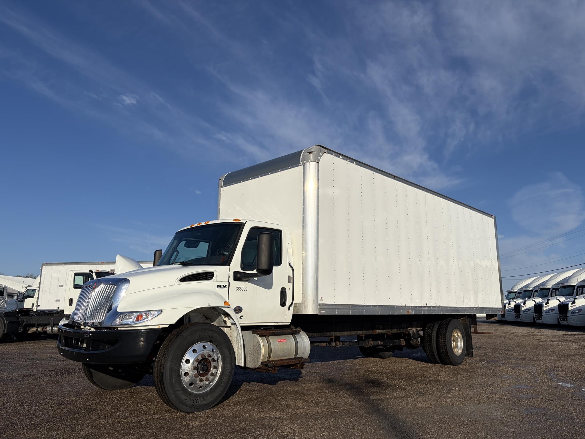 2021 INTERNATIONAL MV - image 1 of 6