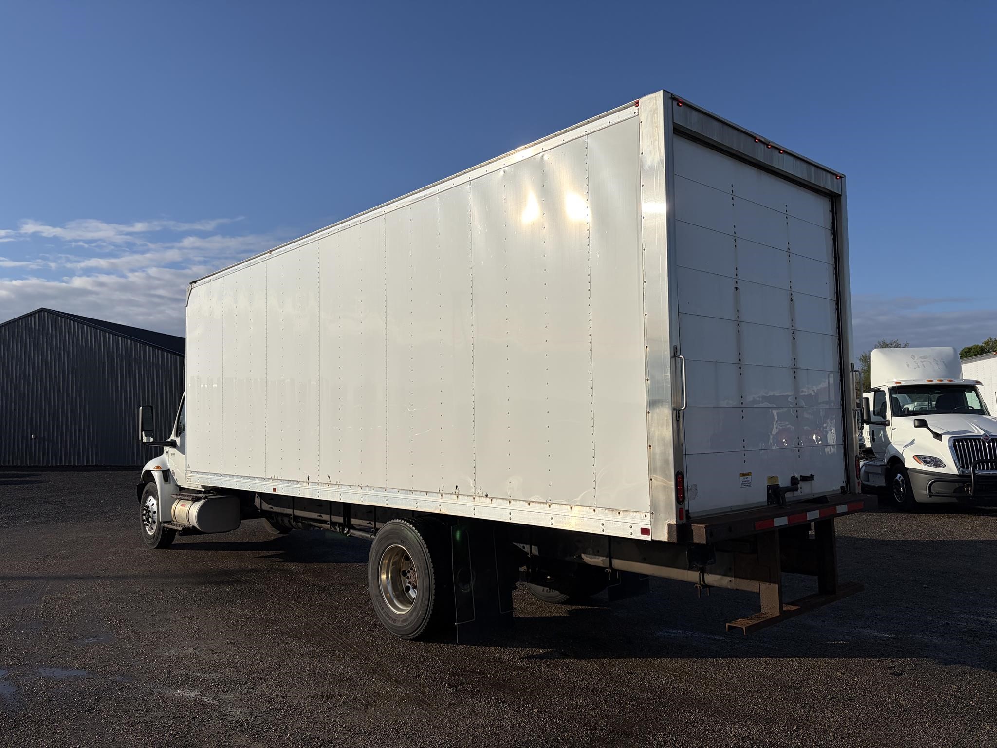 2021 INTERNATIONAL MV - image 4 of 6