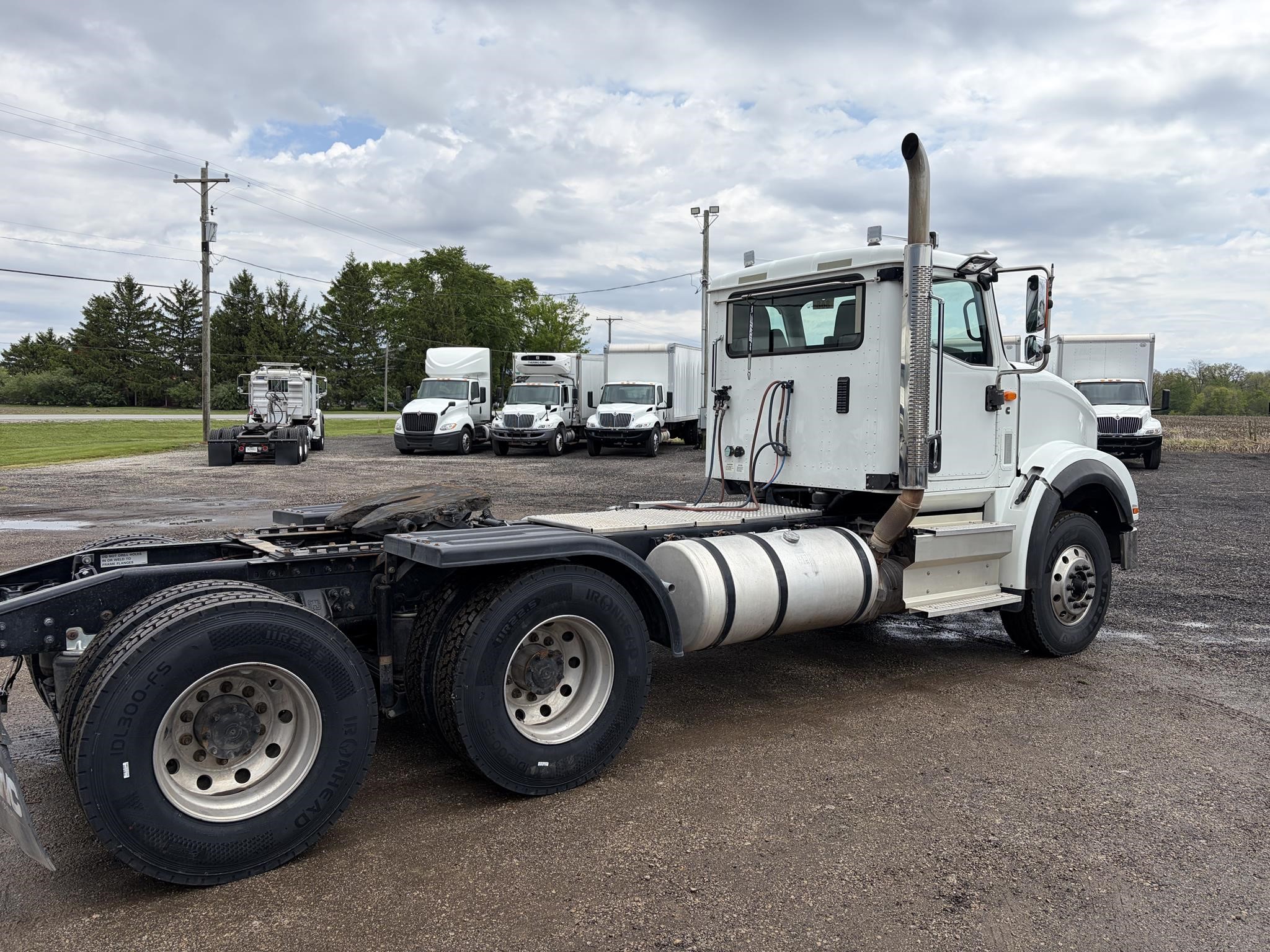 2021 INTERNATIONAL HX - image 3 of 6