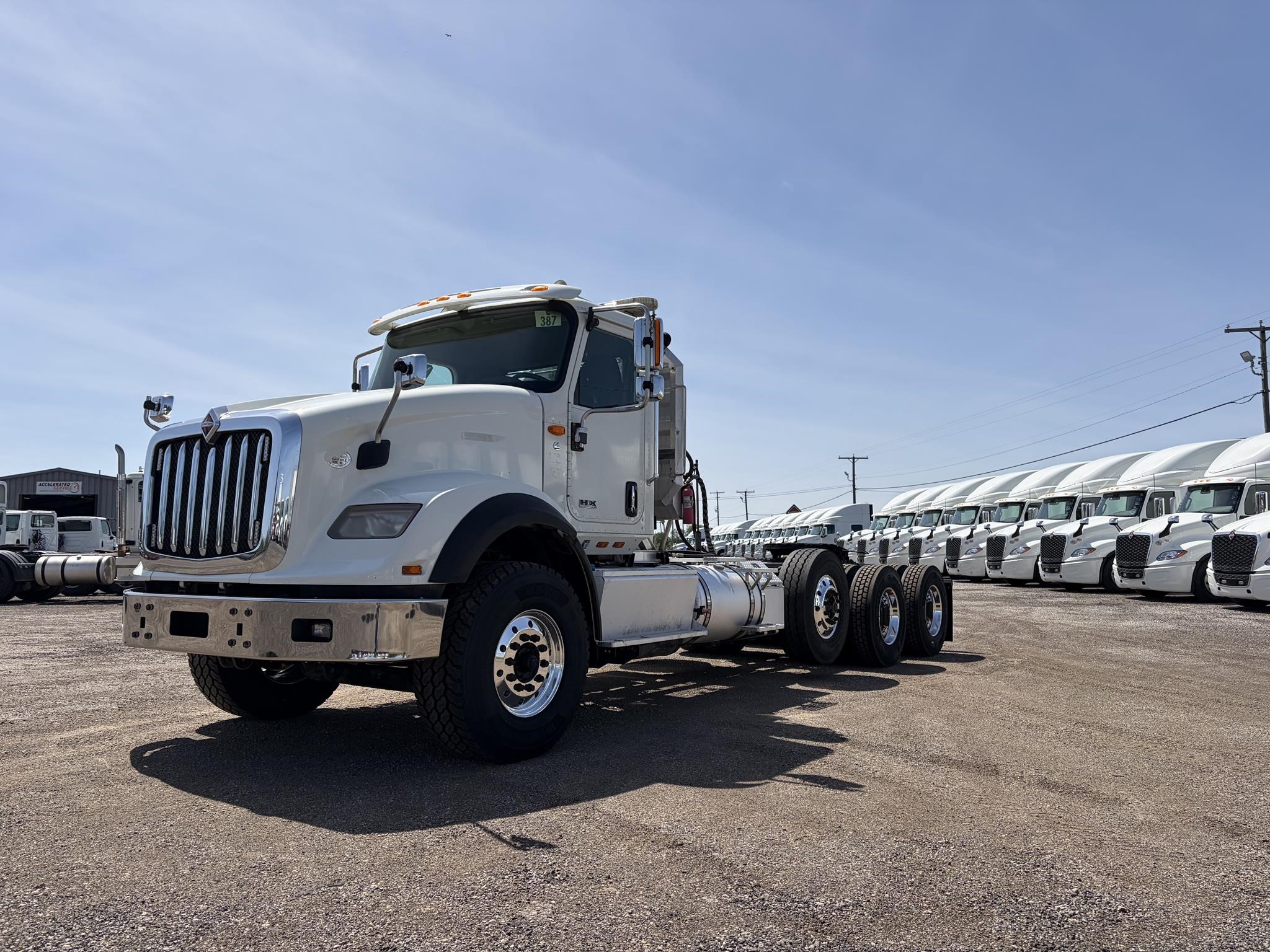 2020 INTERNATIONAL HX - image 1 of 6