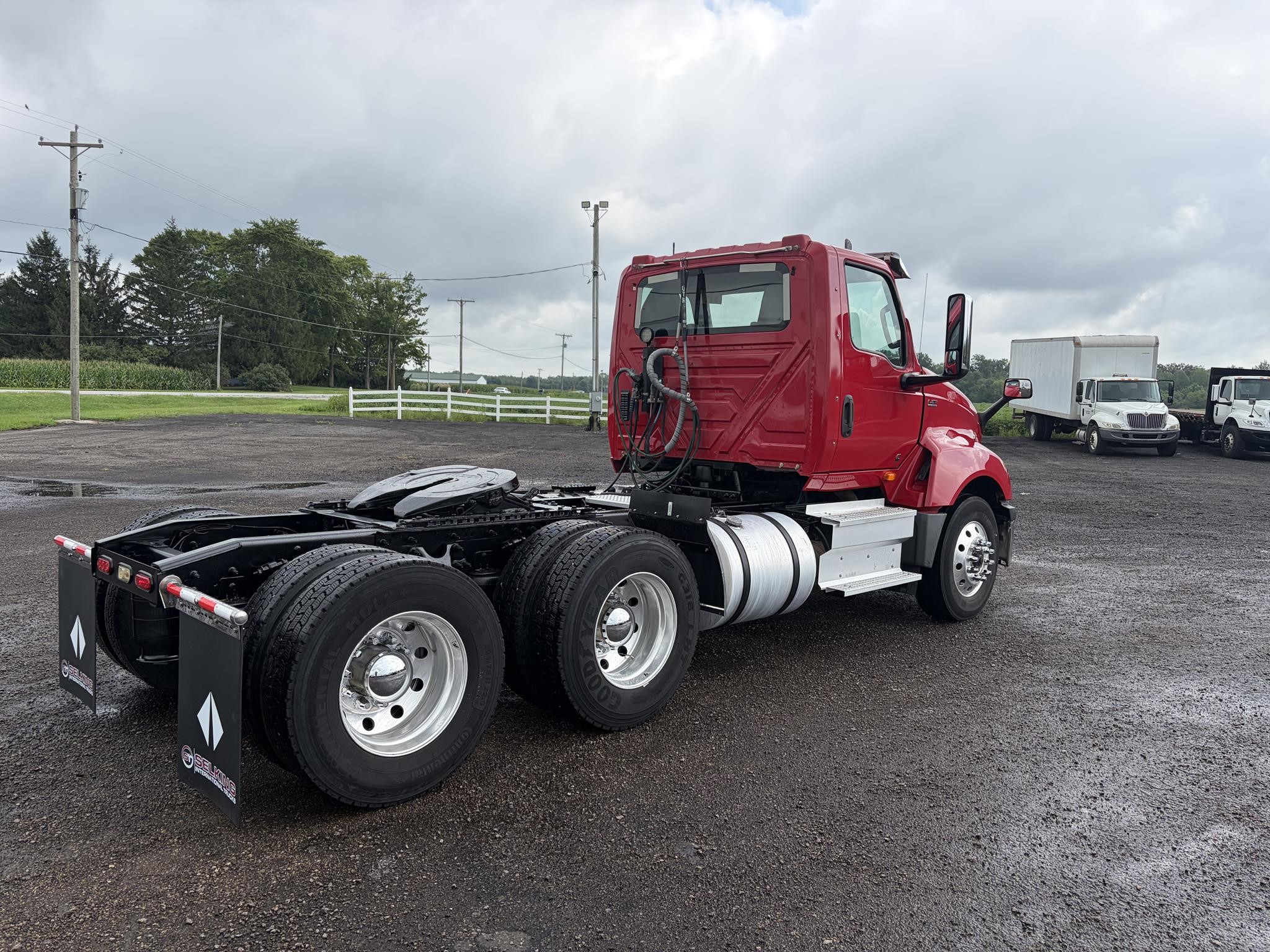 2020 INTERNATIONAL LT 2020 INTERNATIONAL LT - image 3 of 6