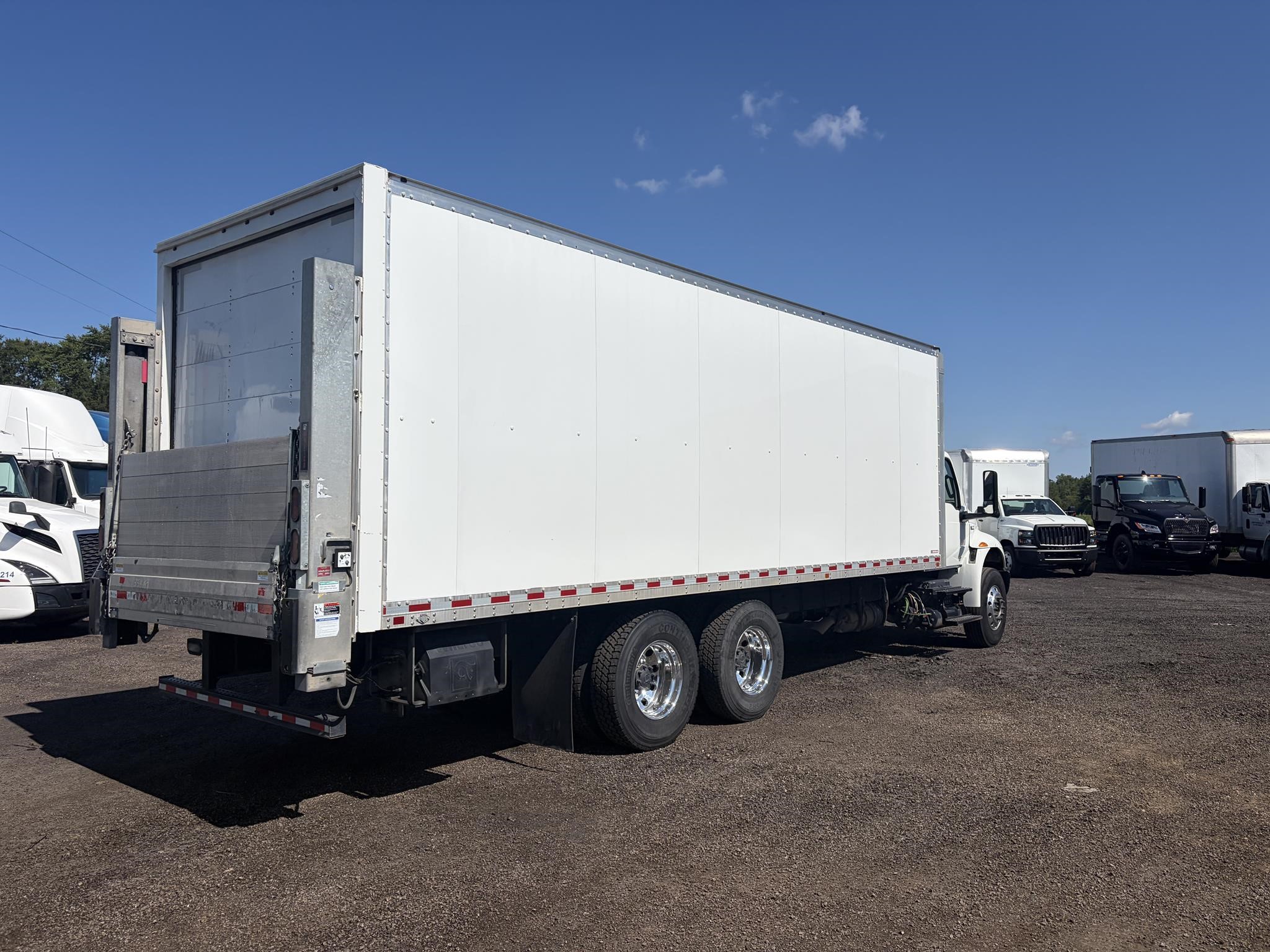 2020 INTERNATIONAL MV 2020 INTERNATIONAL MV - image 3 of 6
