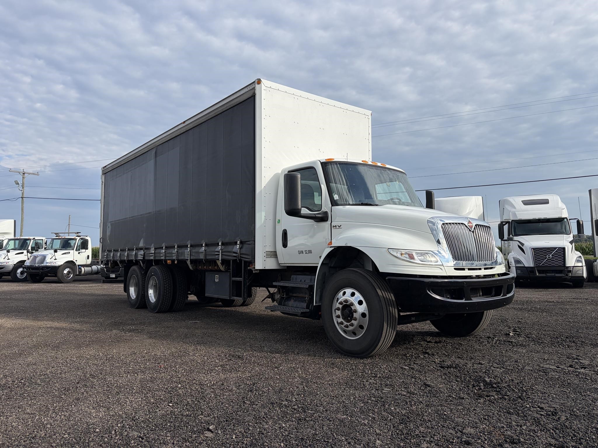 2020 INTERNATIONAL MV 2020 INTERNATIONAL MV - image 2 of 6