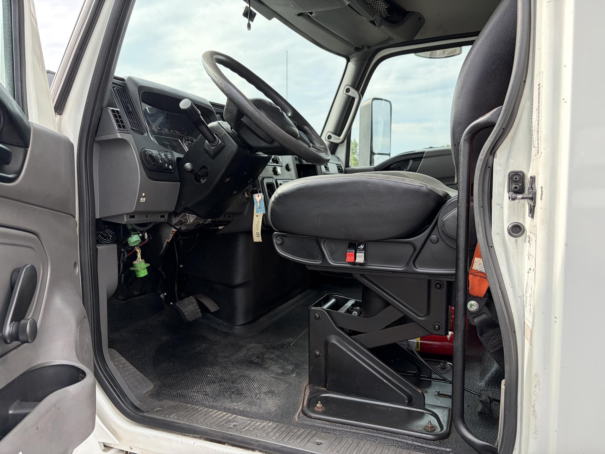 2019 INTERNATIONAL MV 2019 INTERNATIONAL MV - image 6 of 6