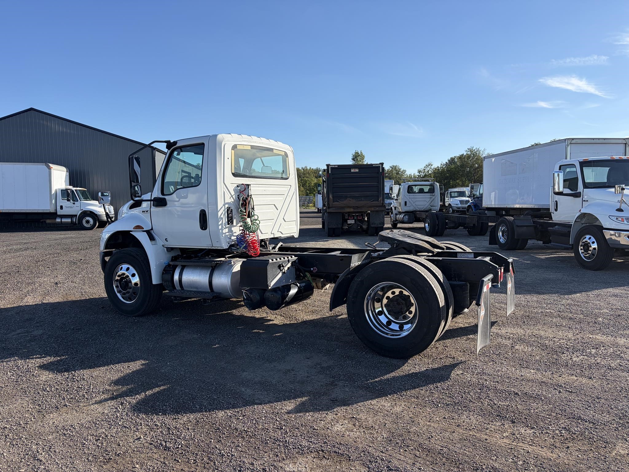 2019 INTERNATIONAL MV 2019 INTERNATIONAL MV - image 4 of 6